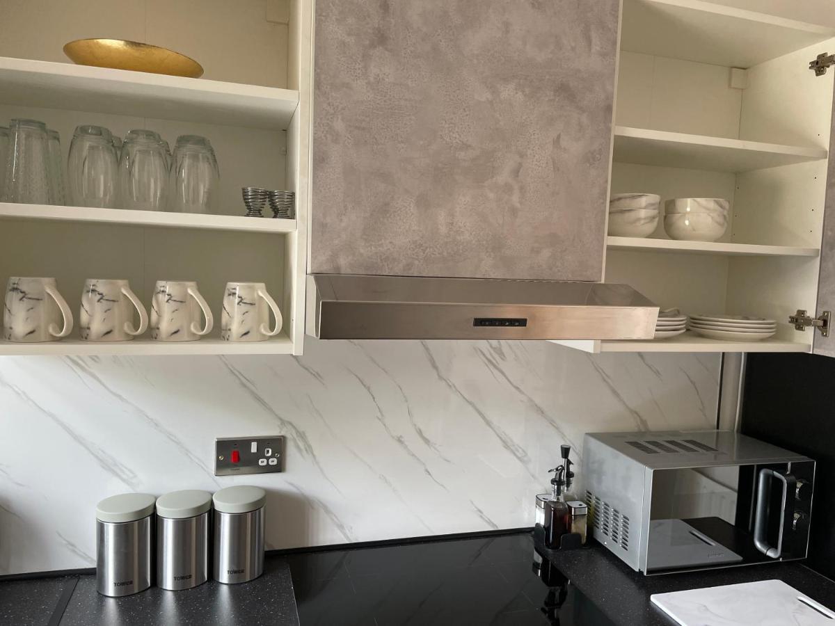 Lovely 2 Bed Apartment, Arnold Town Centre. Nottingham Kültér fotó